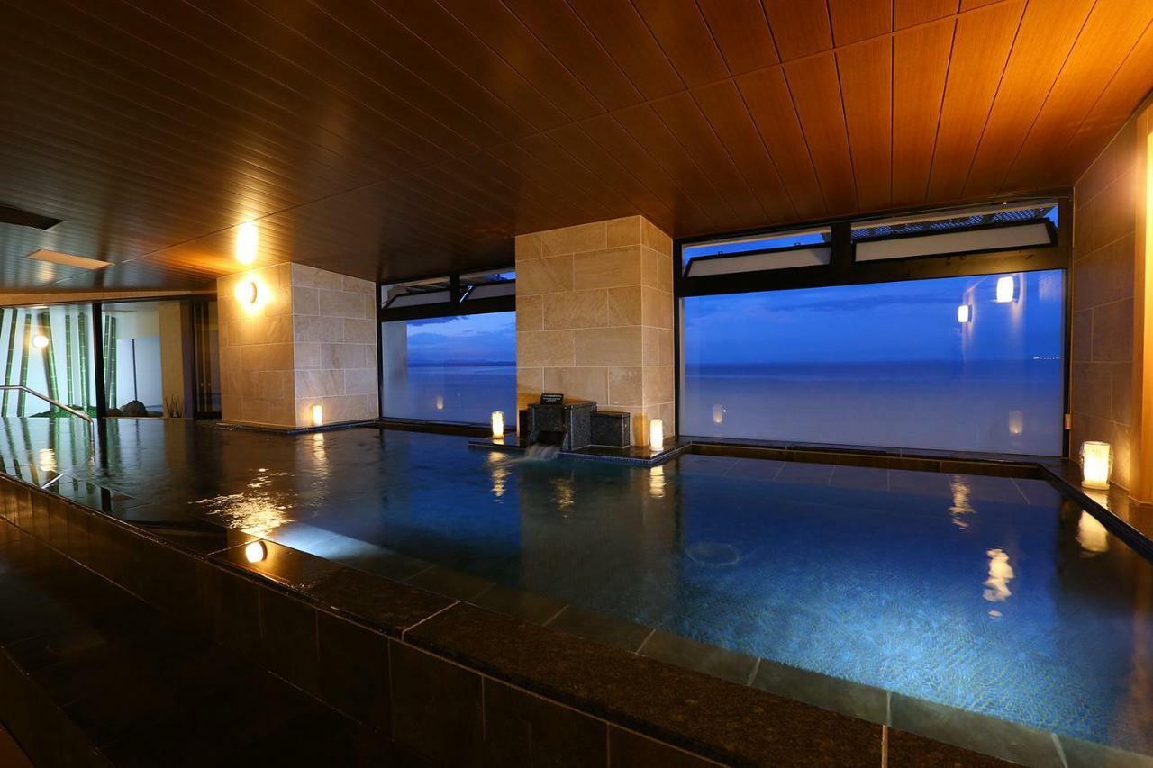 Ooedo-Onsen Monogatari Beppu Seifu Hotel Buitenkant foto
